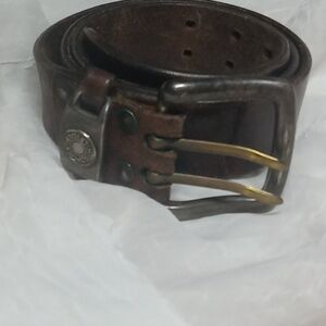 Tommy Hilfiger vintage men's leather belt 34
